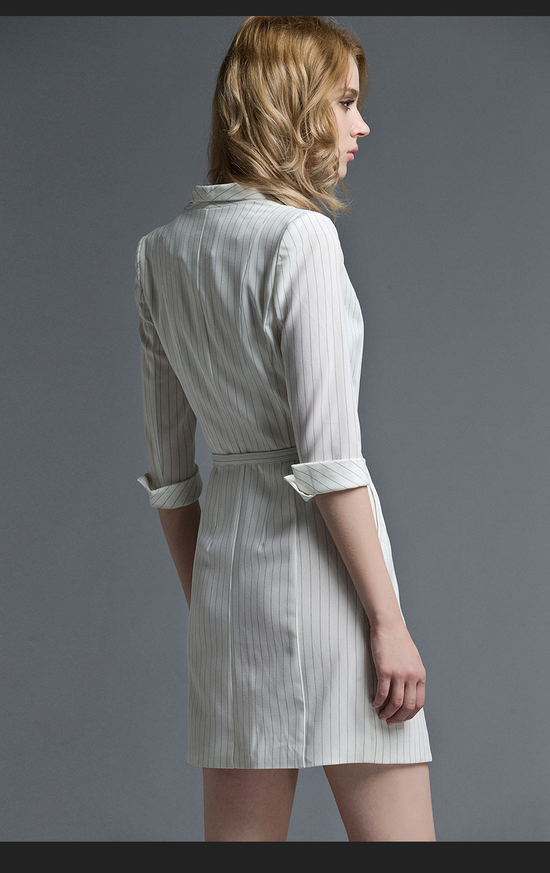 时尚职业气质白色条纹西服领连衣裙
